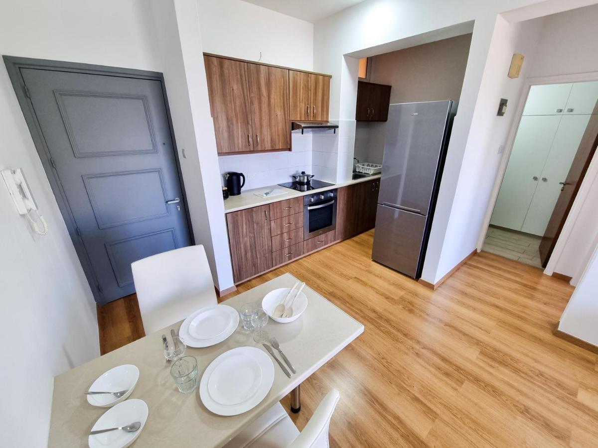 Springfield Park Apartment Ларнака Екстер'єр фото